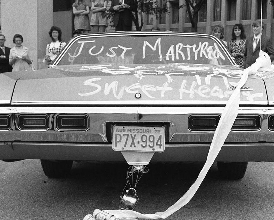 Crafting Your Perfect Wedding: A Comprehensive Guide from Venue to Vows