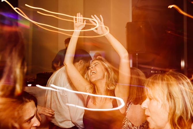 How to Find the Best Wedding DJ in Los Angeles